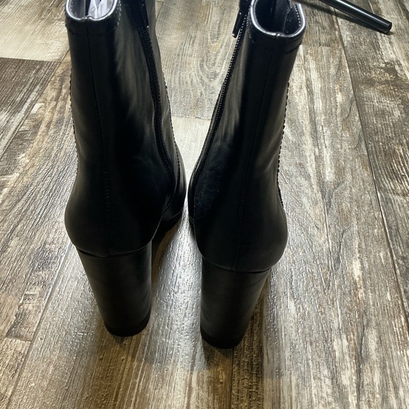 Bar III Sleek Black Heeled Boots Size 10 - Picture 13 of 16